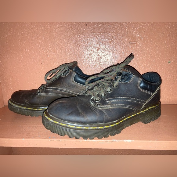 MIE - Vintage - Dr Martens 8052 - Picture 1 of 3